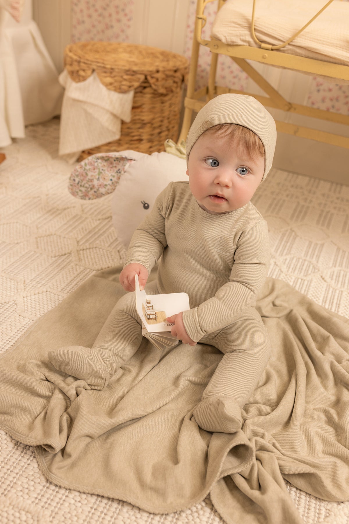 Snuggle Soft Footie - Heathered oat