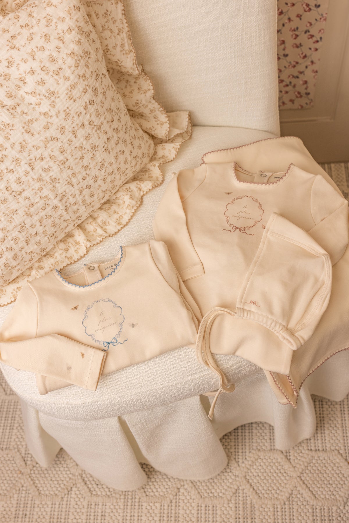 Botanical Crest Footie - Cream Boys