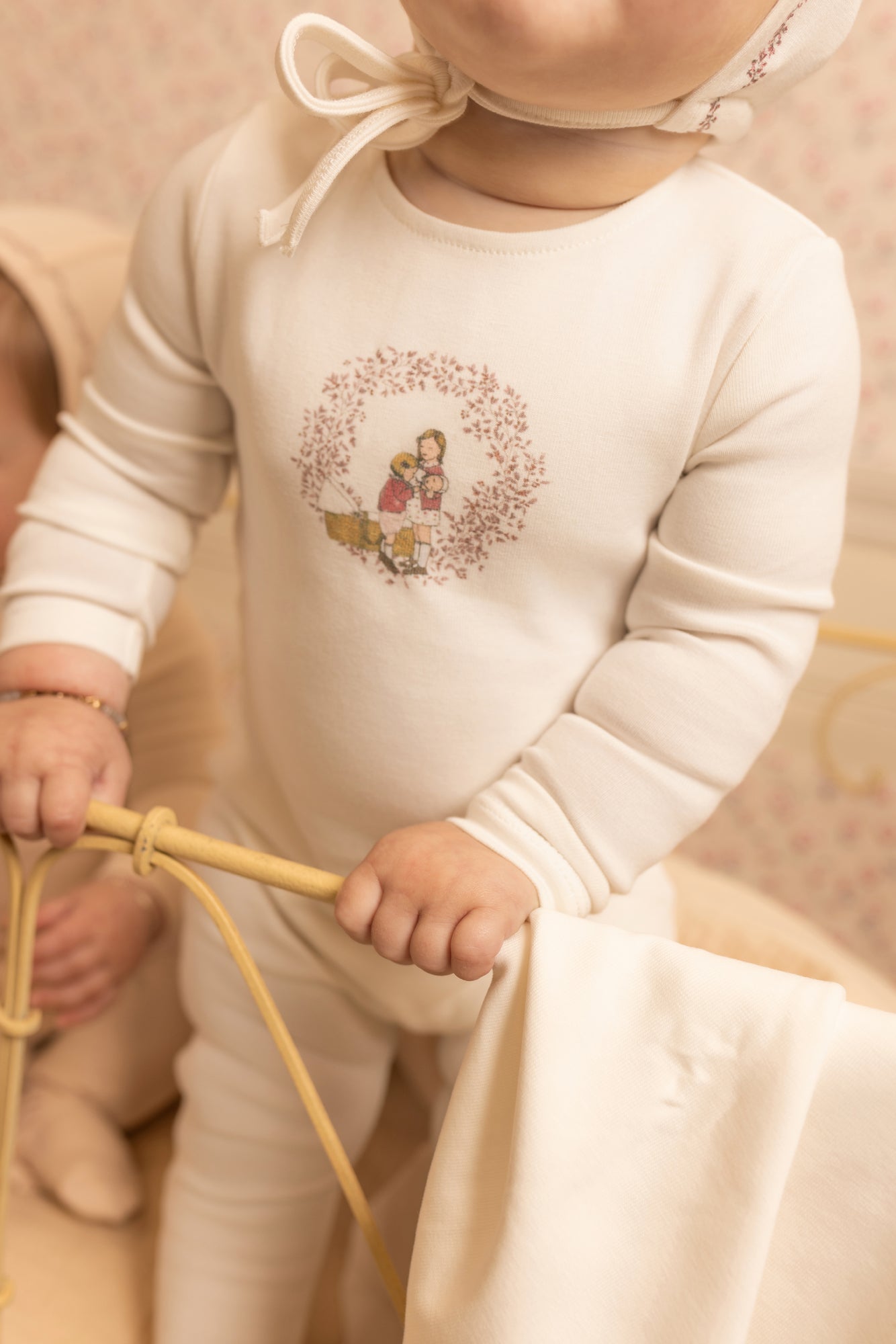 Cradle Scene Layette - Crisp Blue