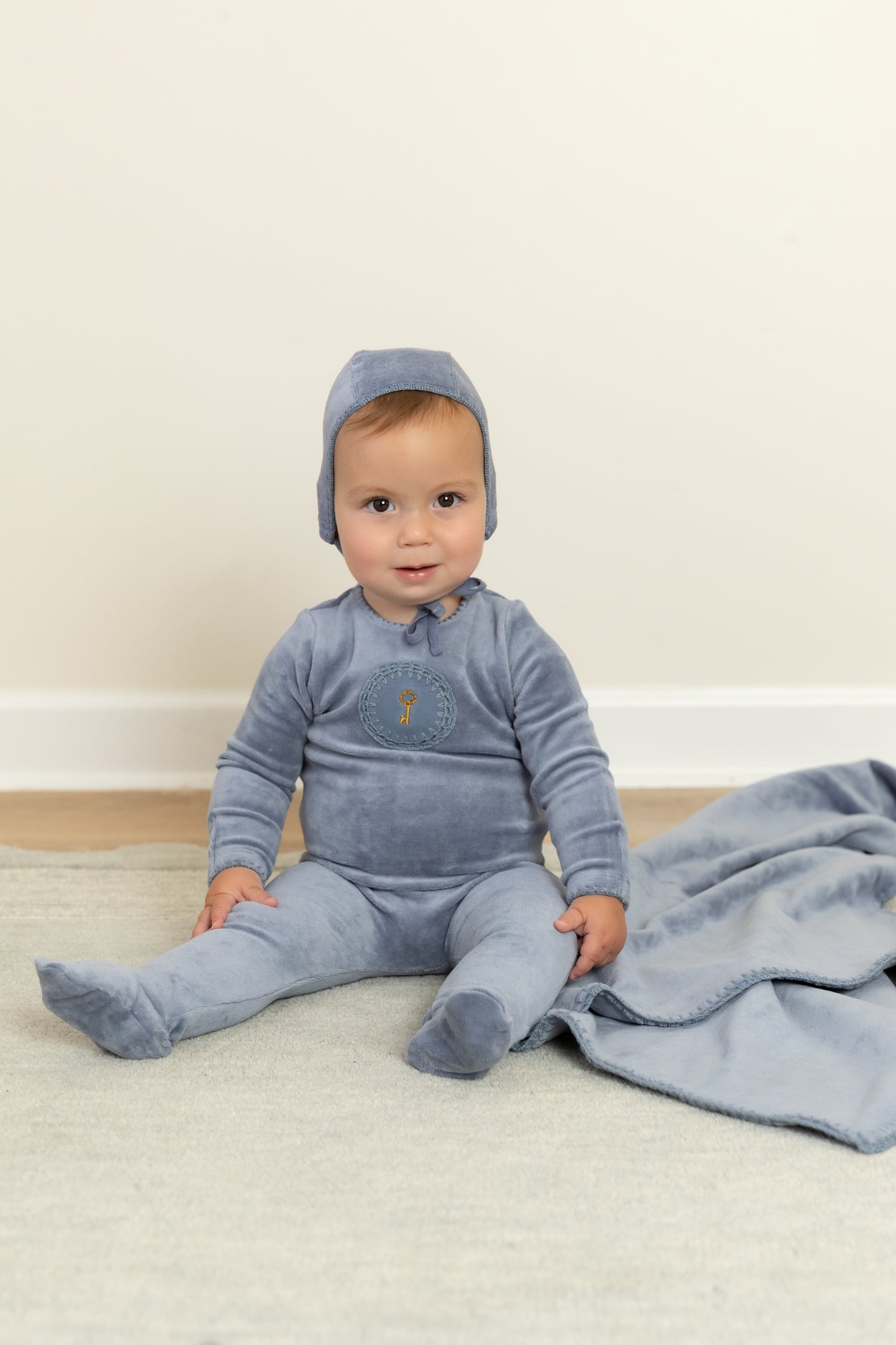 Crochette Velour Footie