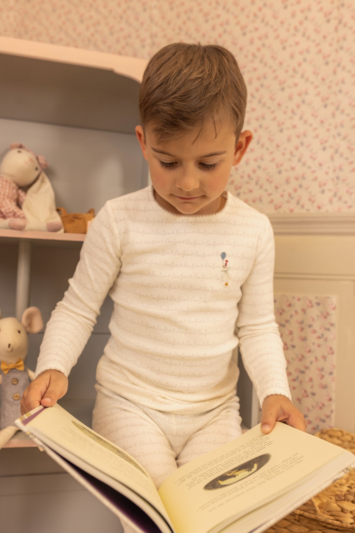 Goose on Script Footie - Linen Girls