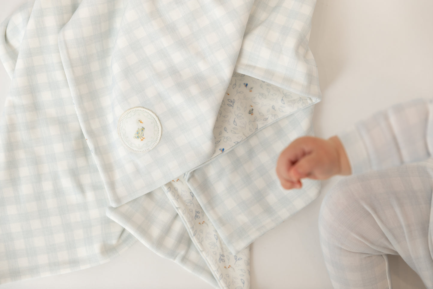 Goose on Plaid Footie