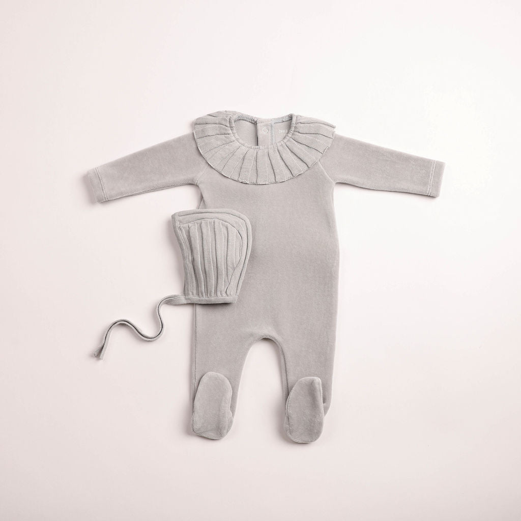 Pleated Knit Footie