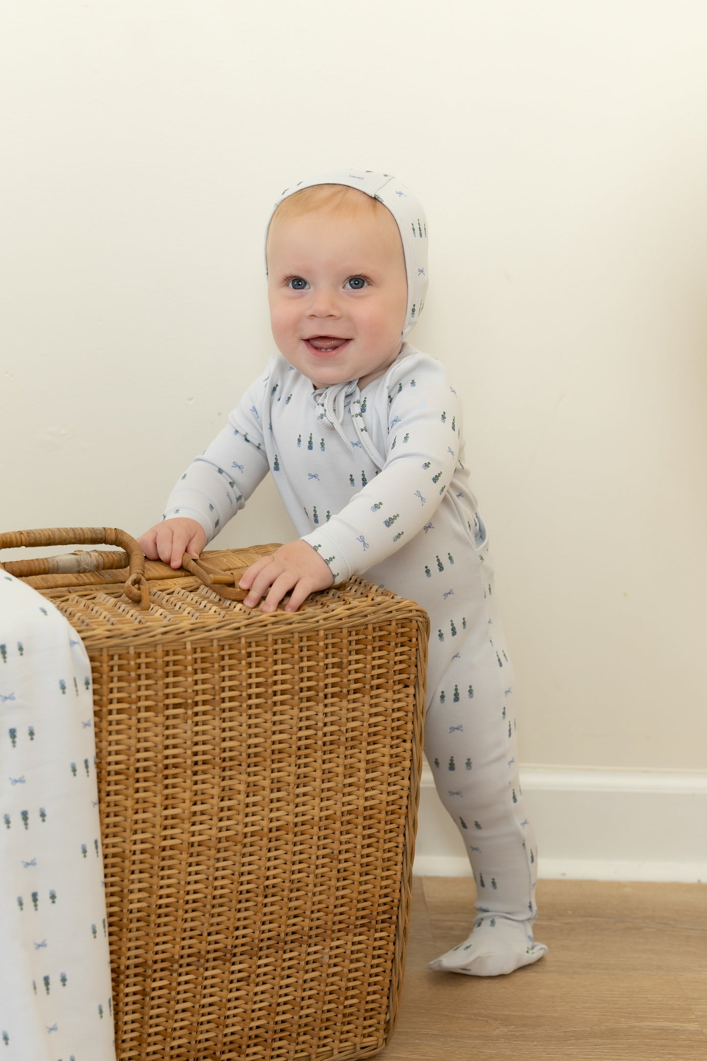 Topiaries & Bows Footie