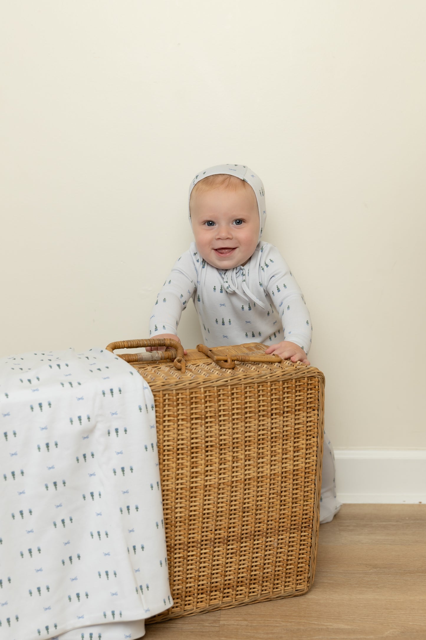 Topiaries & Bows Footie
